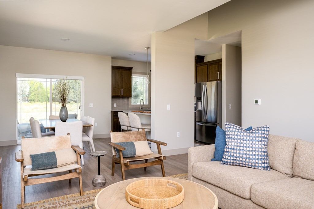 Tidewater Townhomes | Living Area