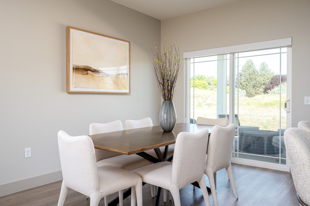 Tidewater Townhomes | Dining Room