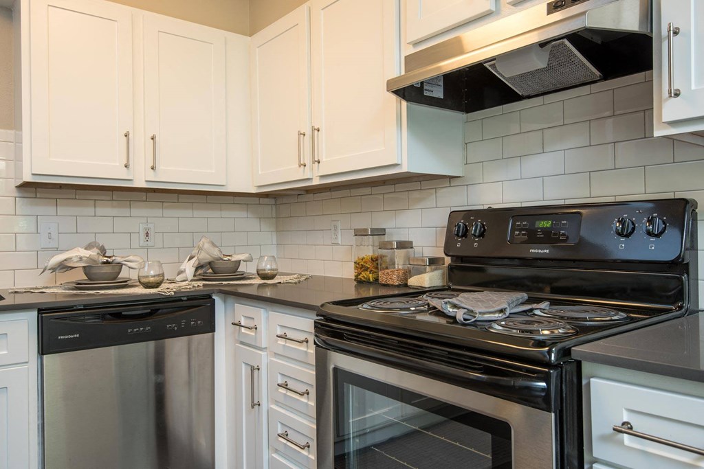 Twin Creeks | Kitchen