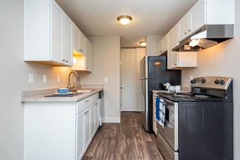 Oak Grove Kitchen Oak Grove Kitchen - Photo Gallery 3
