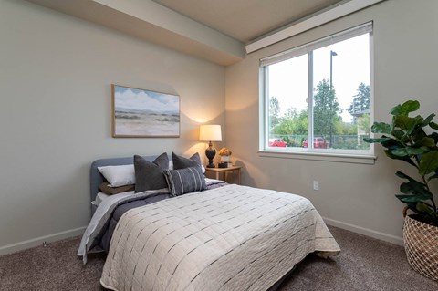 Quatama Woods | Primary Bedroom