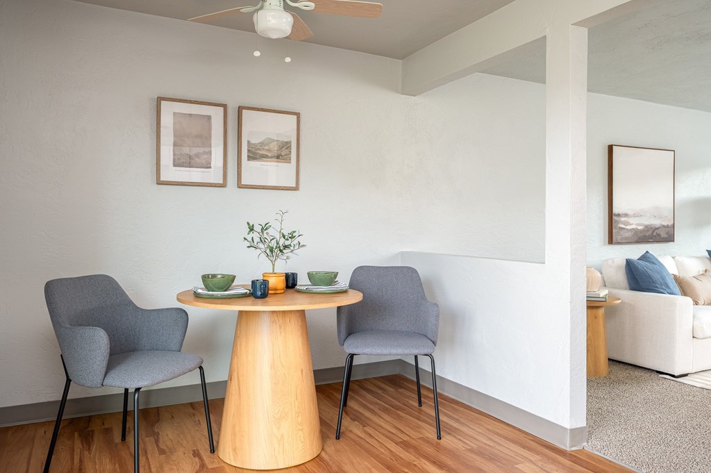 Pacific Village | Dining Room