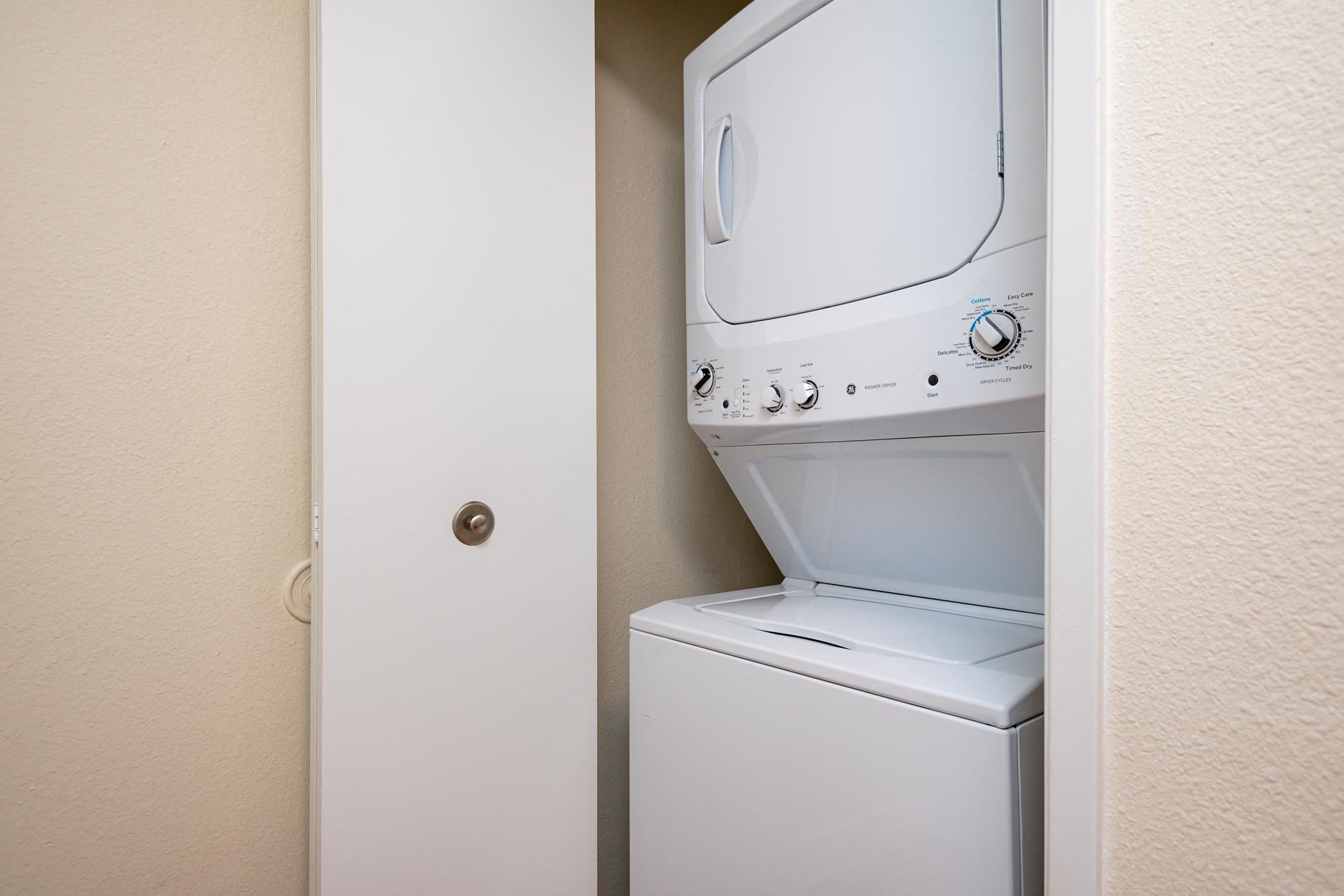 Caldera at Sunnybrook | Washer and Dryer