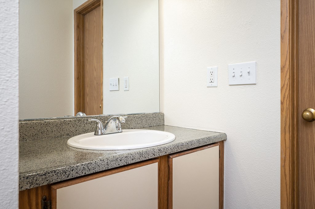 Highland Park | Vanity