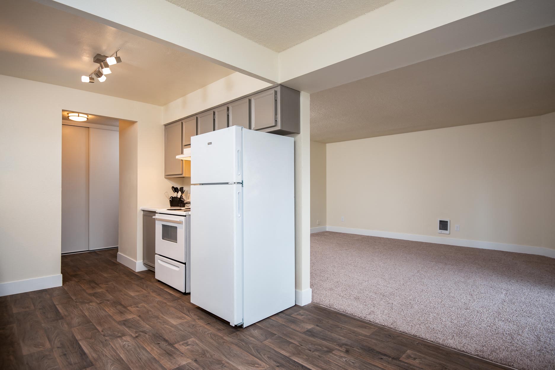 Caldera at Sunnybrook | Summit Standard Dining Room