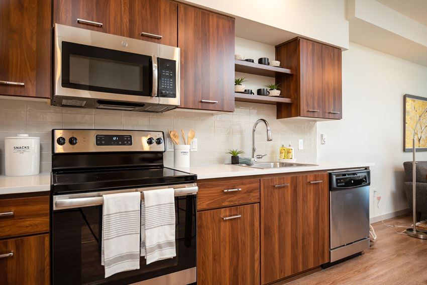 Windsor at Amberglen Apartments | Kitchen - Photo Gallery 1