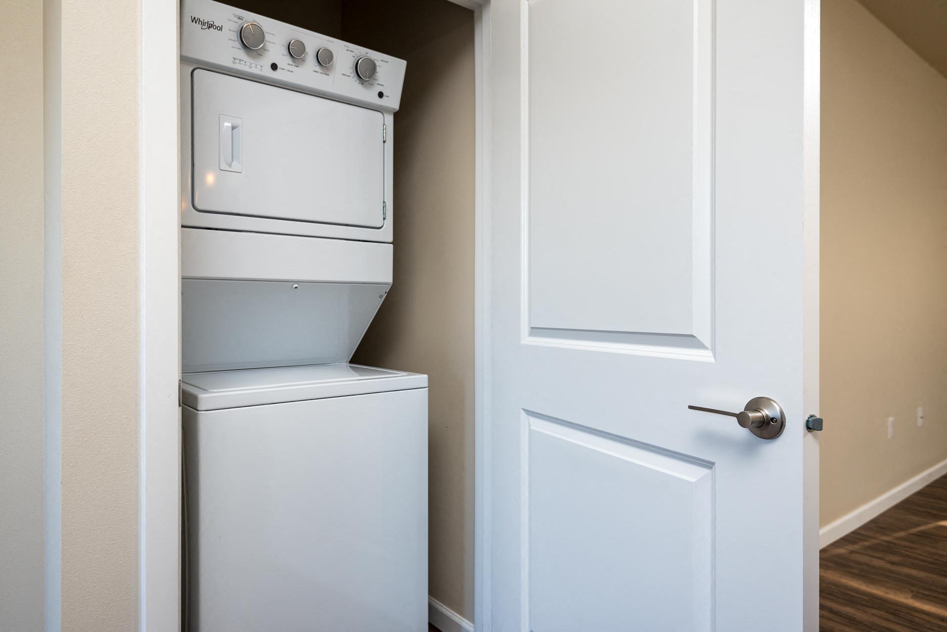 Claxter Park | Washer and Dryer Set