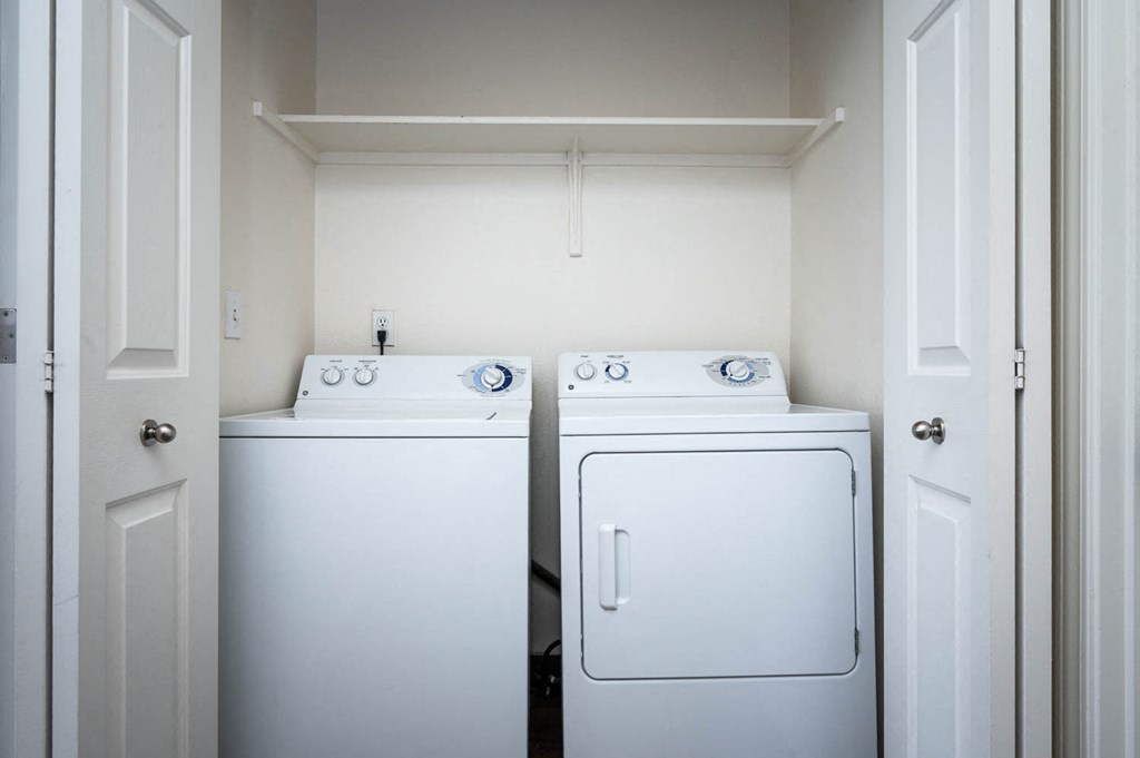 Village at Main Street | 2x2 Full Size Washer and Dryer