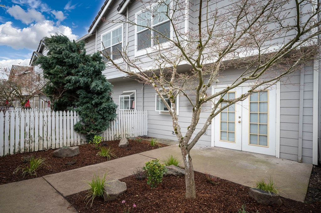 Village at Main Street | 2x2 Exterior