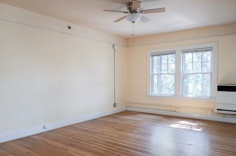 Mississippi Court | Studio