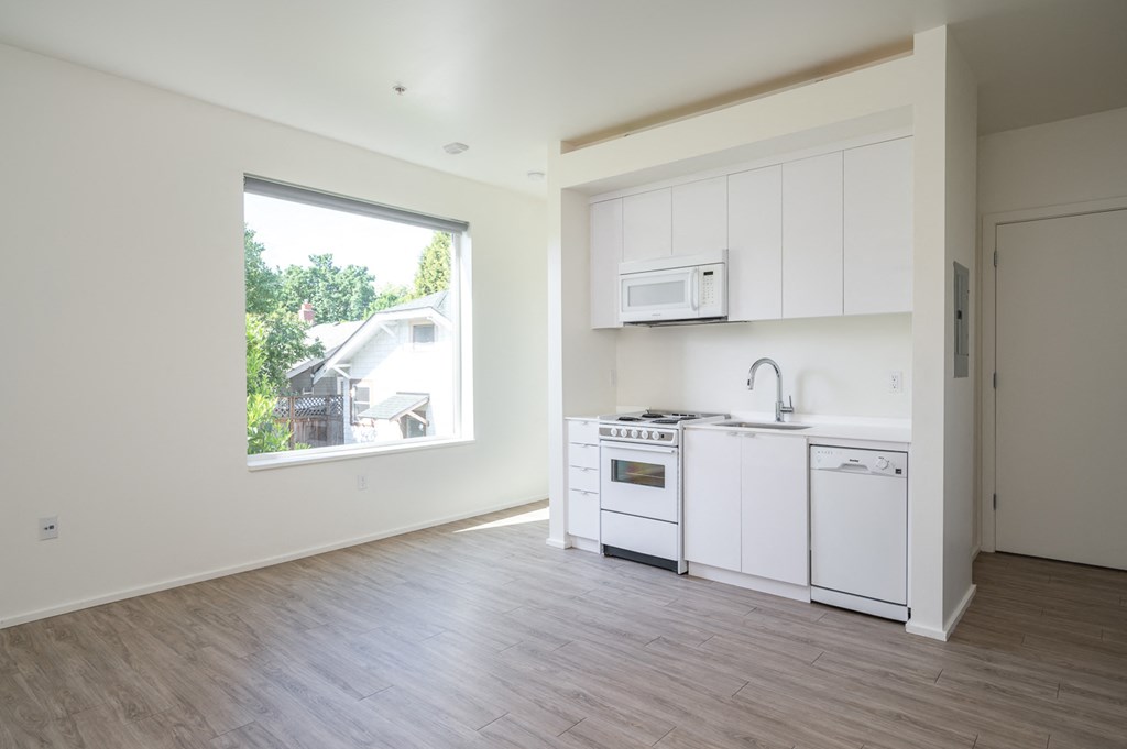 The Oliver | Kitchen