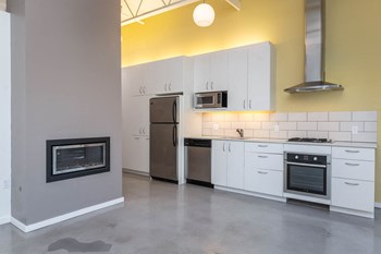 3531 NE 15th Avenue Studio-1 Bed Apartment, Portland, Oregon for Rent - Photo Gallery 3
