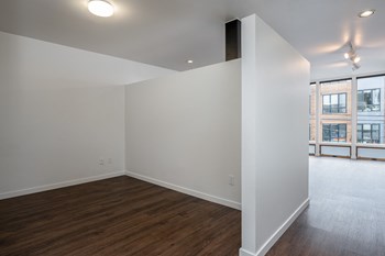 3105 SE Division St Studio-2 Beds Apartment, Portland, Oregon for Rent - Photo Gallery 14