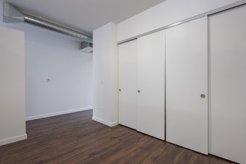 3105 SE Division St Studio-2 Beds Apartment, Portland, Oregon for Rent - Photo Gallery 16