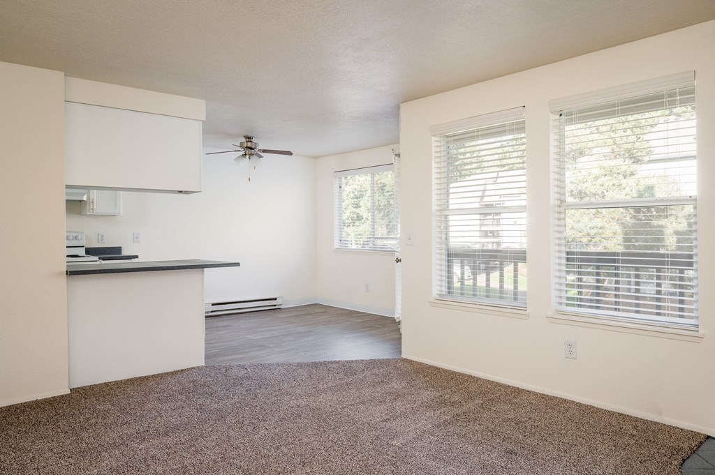 Park Creek Village | Interior