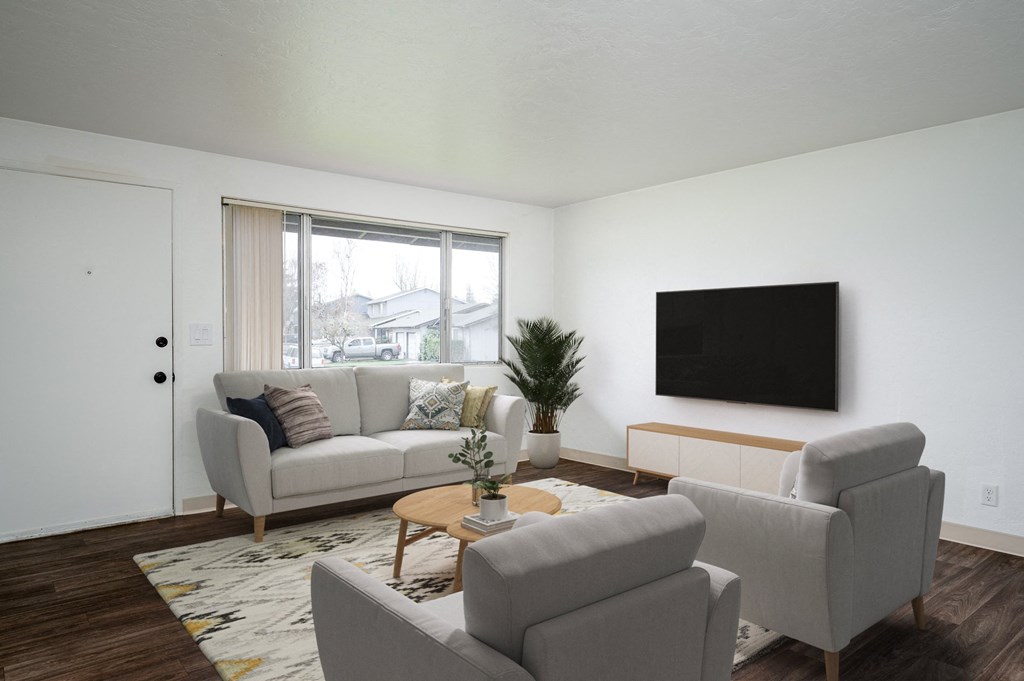 Pacific Park | Living Room