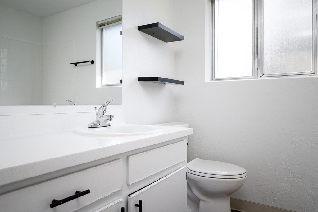 Pacific Park | Bathroom