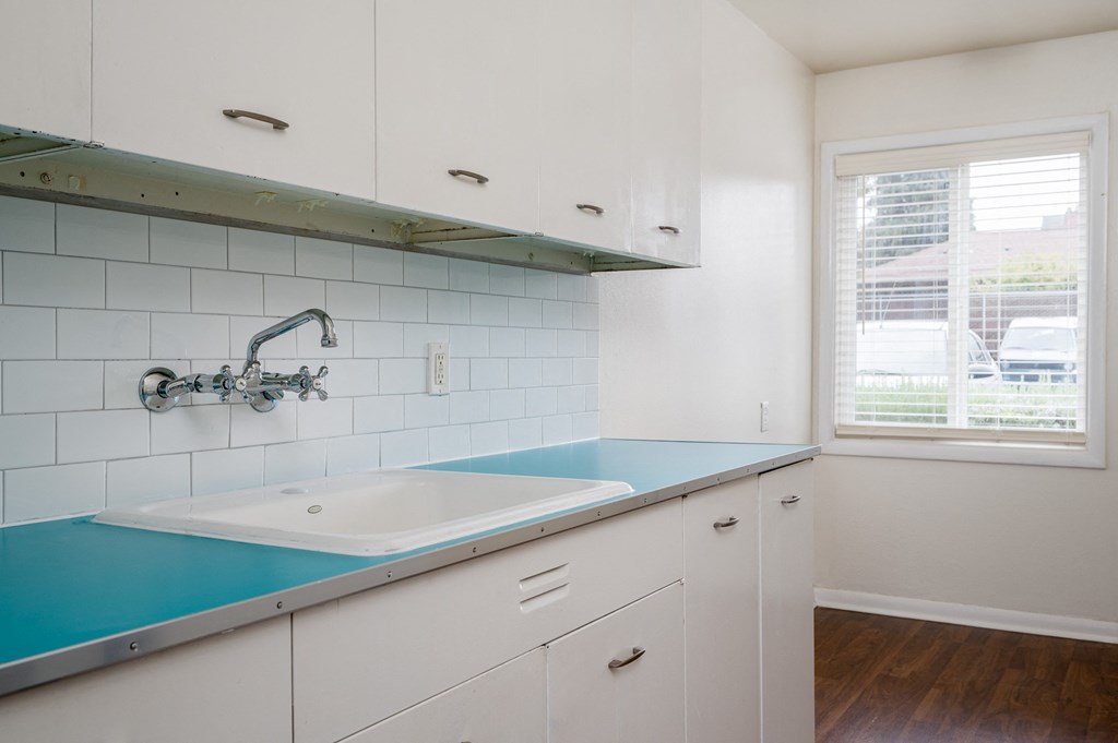 Clinton Court | Interior