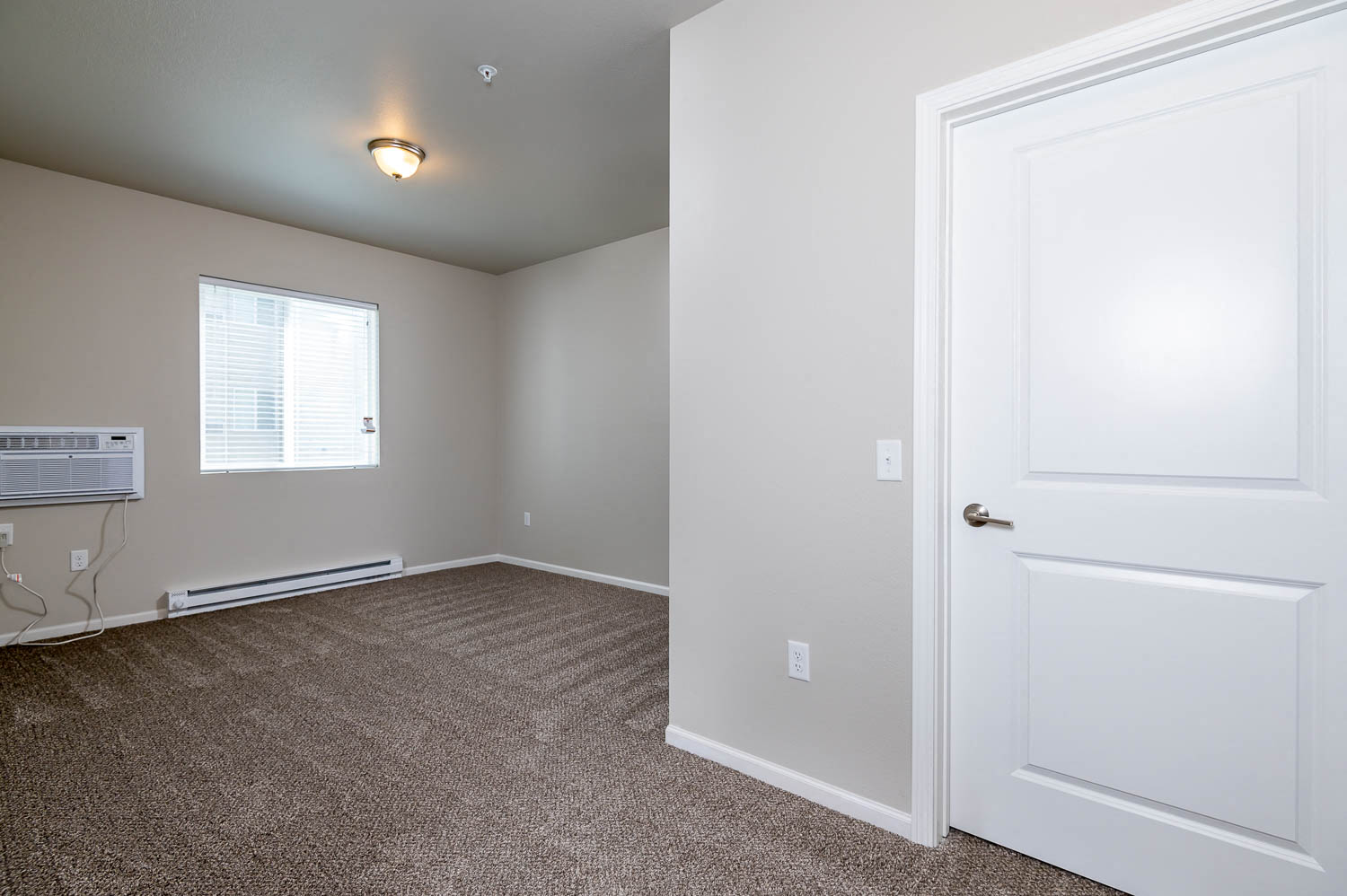 Port View Apartments | Bedroom 1