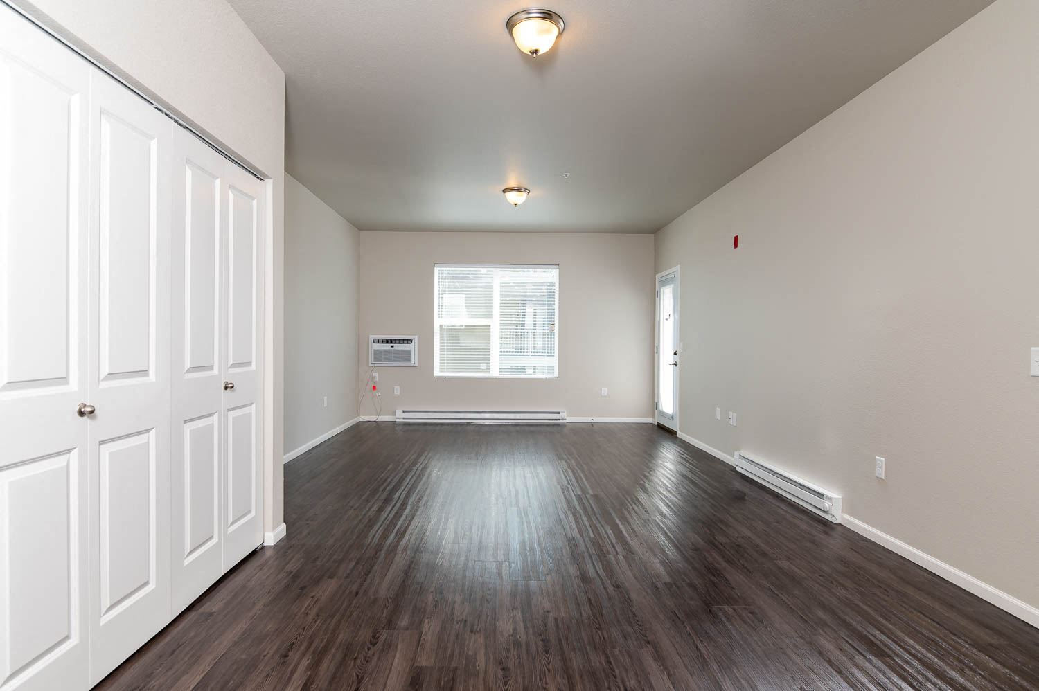 Port View Apartments | Spacious Living Room