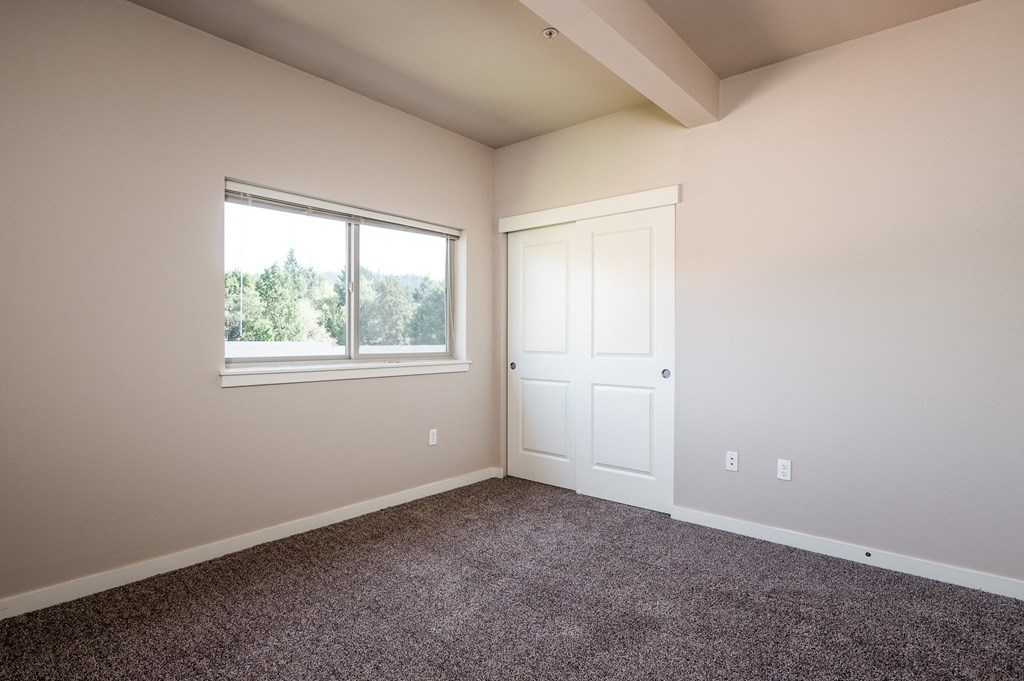 56 Commons | Bedroom