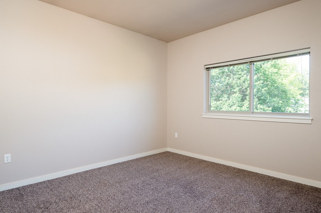 56 Commons | Bedroom