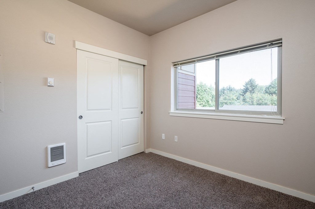 56 Commons | Bedroom