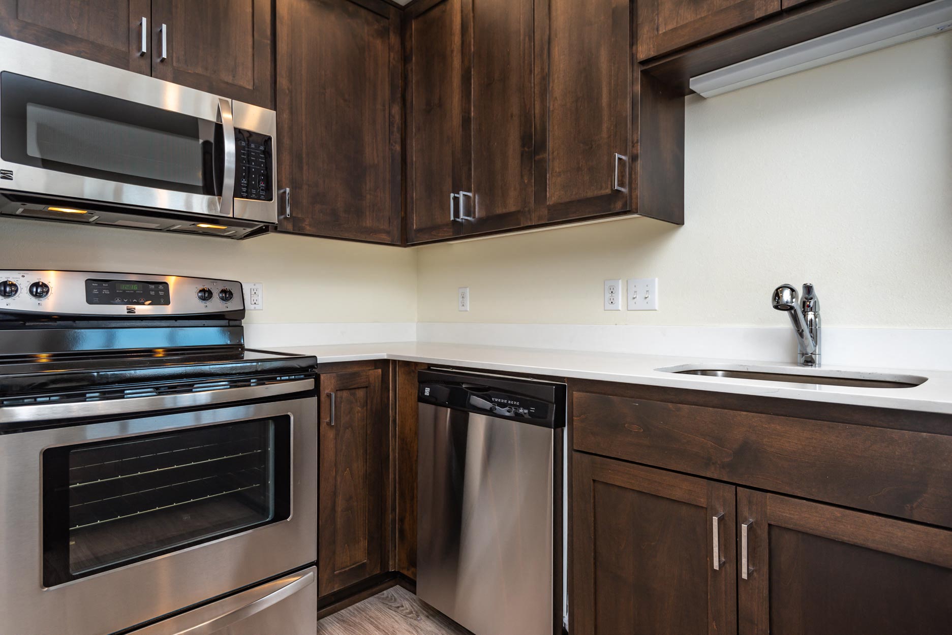 Slogan Apartments | Kitchen