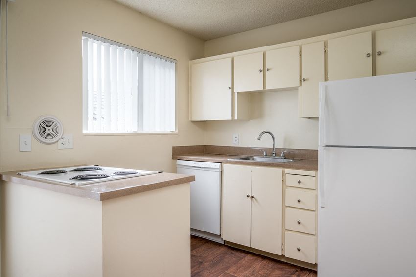 Scotsboro| Kitchen