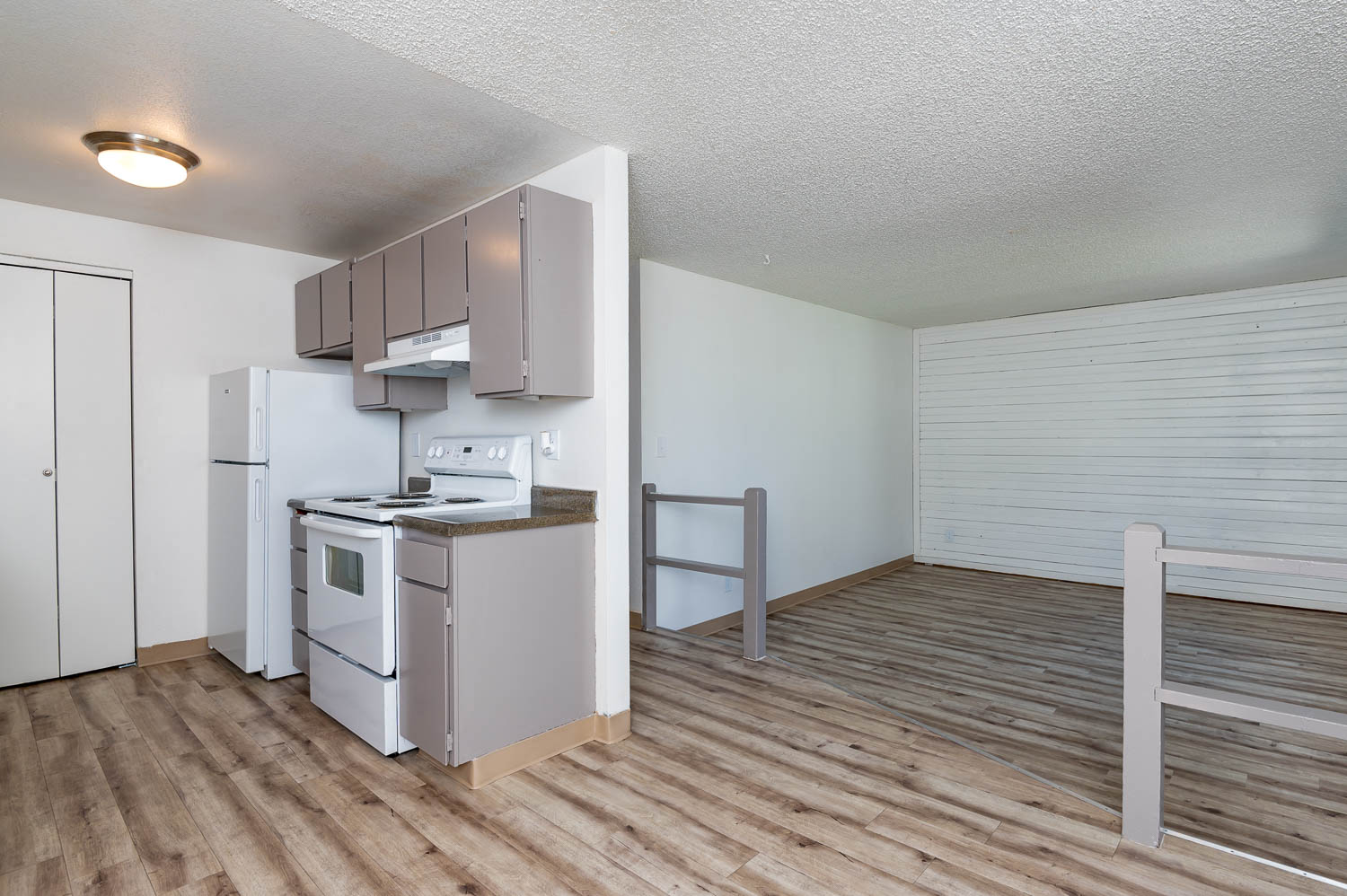 Sedona | One Bedroom Living Room, Dining Room and Kitche