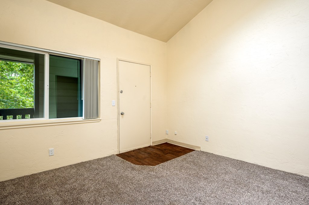 Broadway Center | Living Area