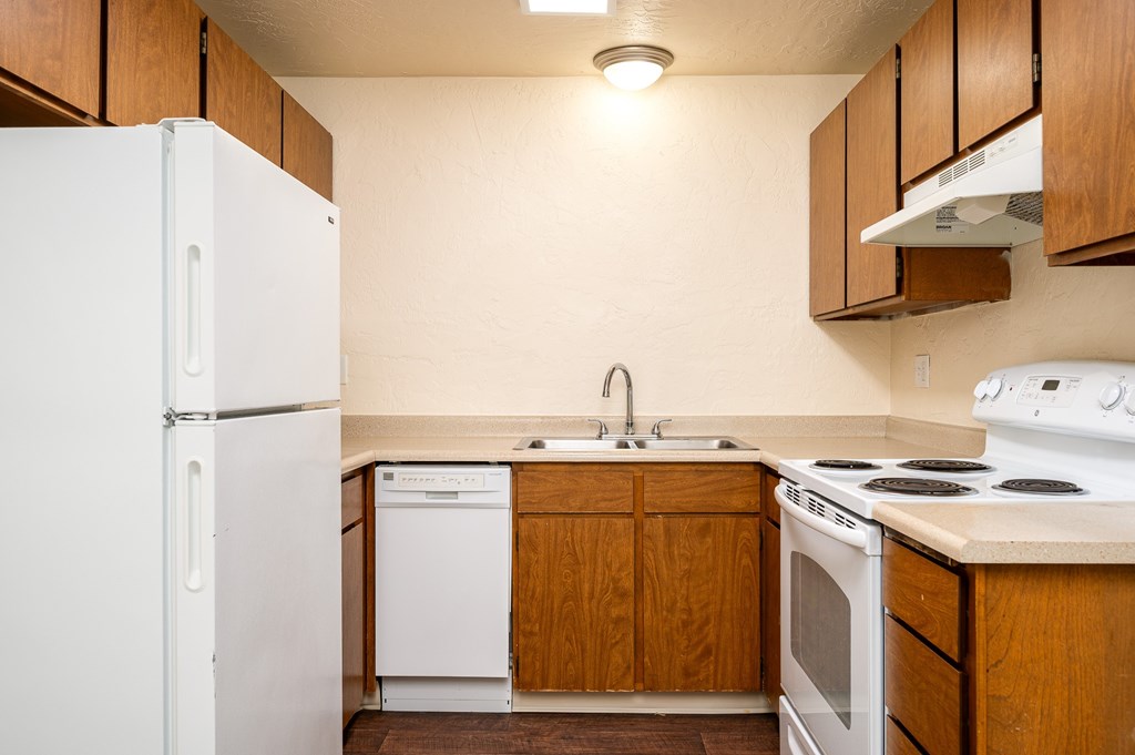 Broadway Center | Kitchen