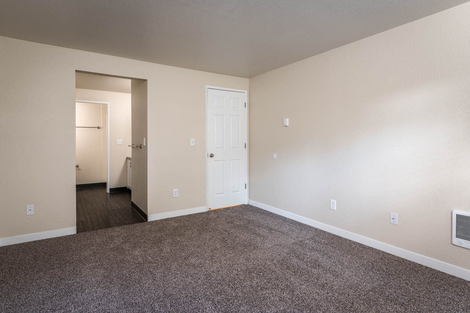 Sundial | Primary Bedroom with Bathroom