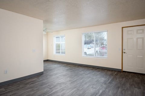 2148 Geary St SE 2-3 Beds Apartment for Rent