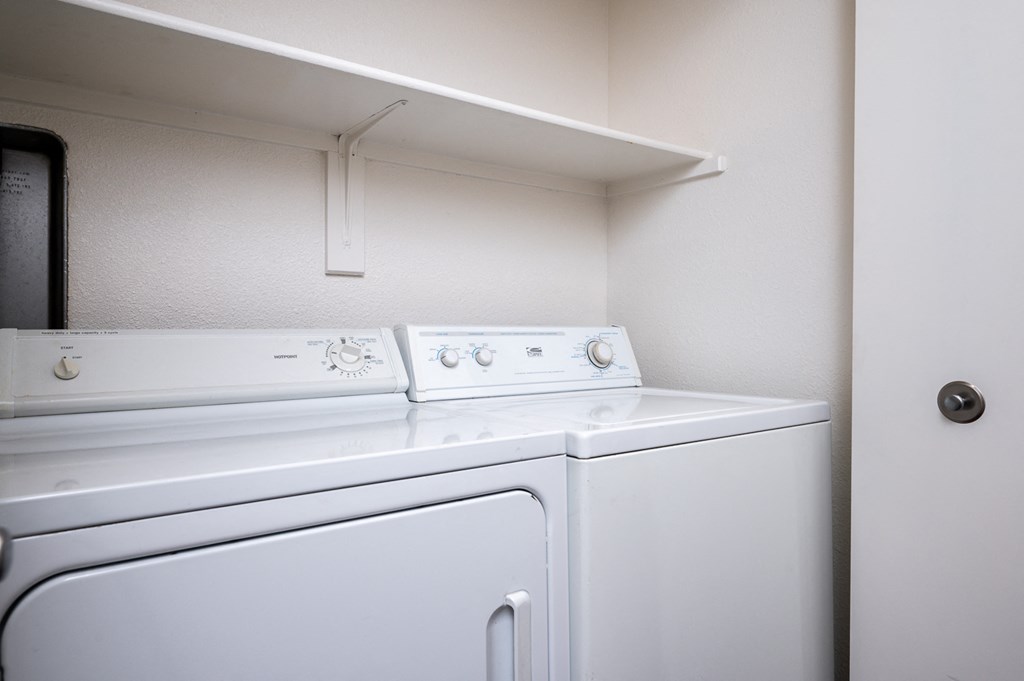 Main Street Village | Washer & Dryer