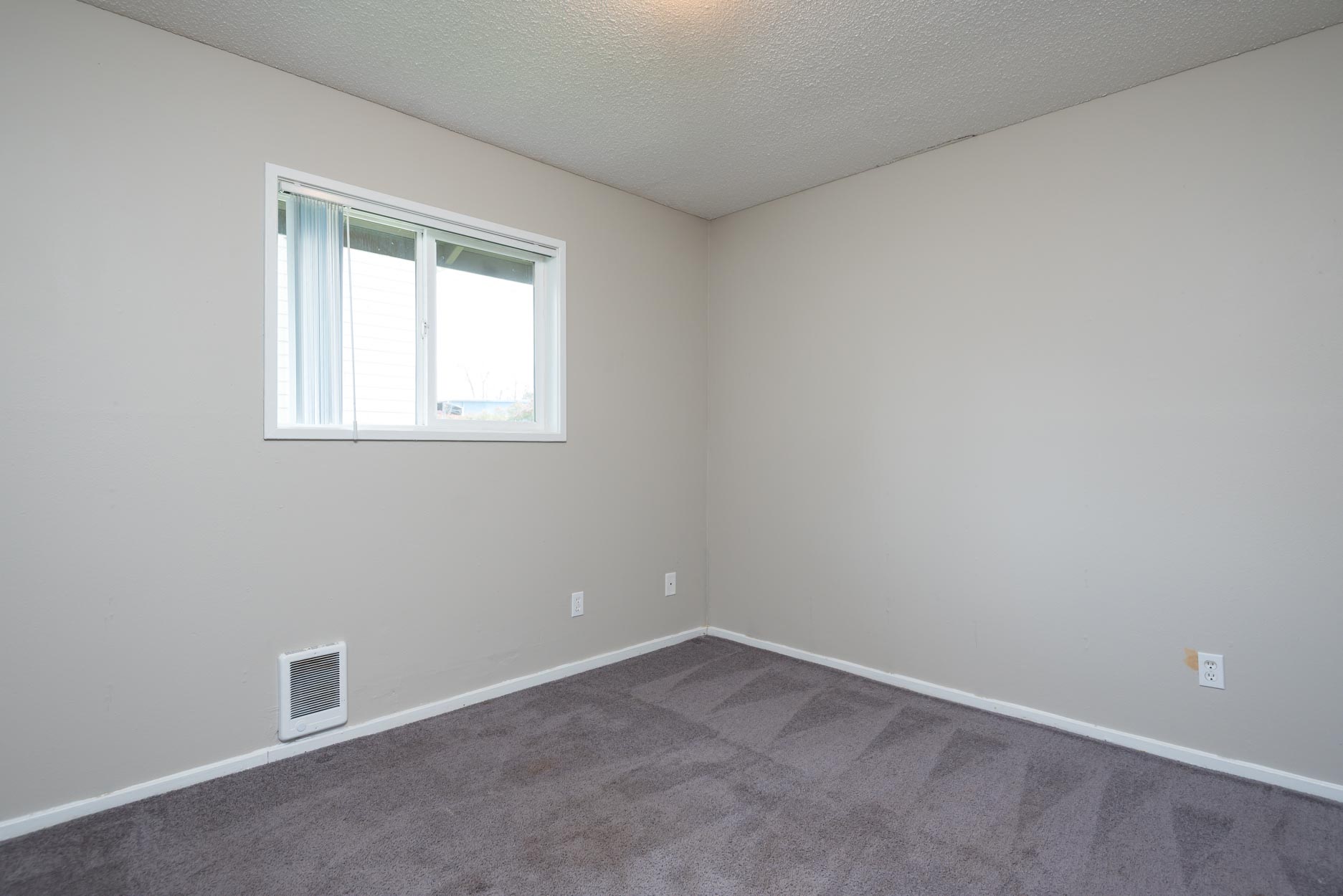 The Jax Apartments | Bedroom