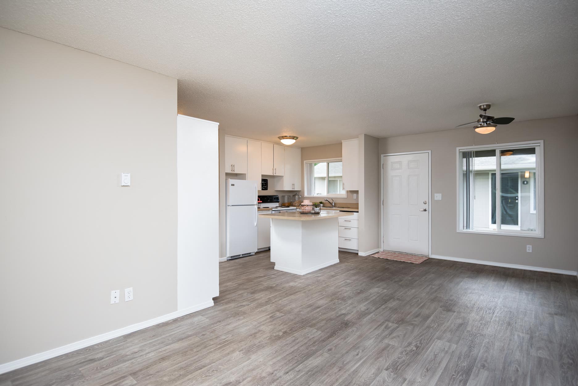 The Jax Apartments | Living Room