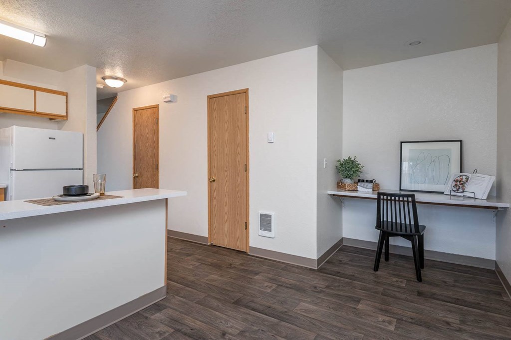 The Montavilla | Dogwood 2x1.5 Kitchen, Dining Room with Office Nook