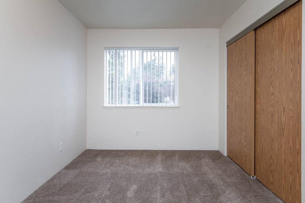 The Montavilla | Dogwood 2x1.5 Primary Bedroom