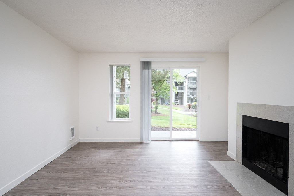 Riverwood Heights | Living Room