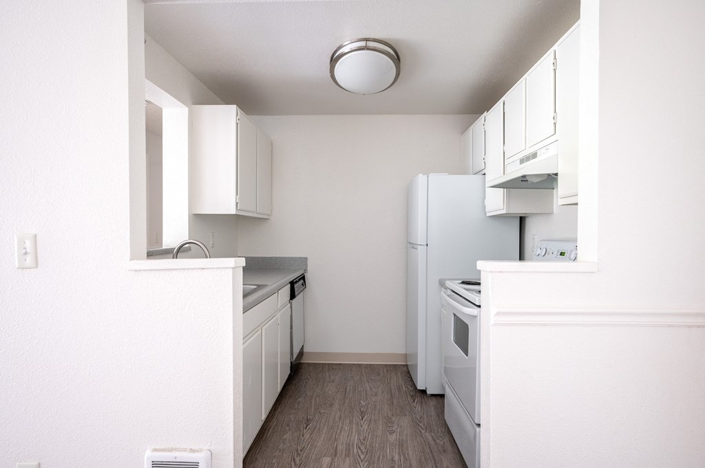 Riverwood Heights | Kitchen