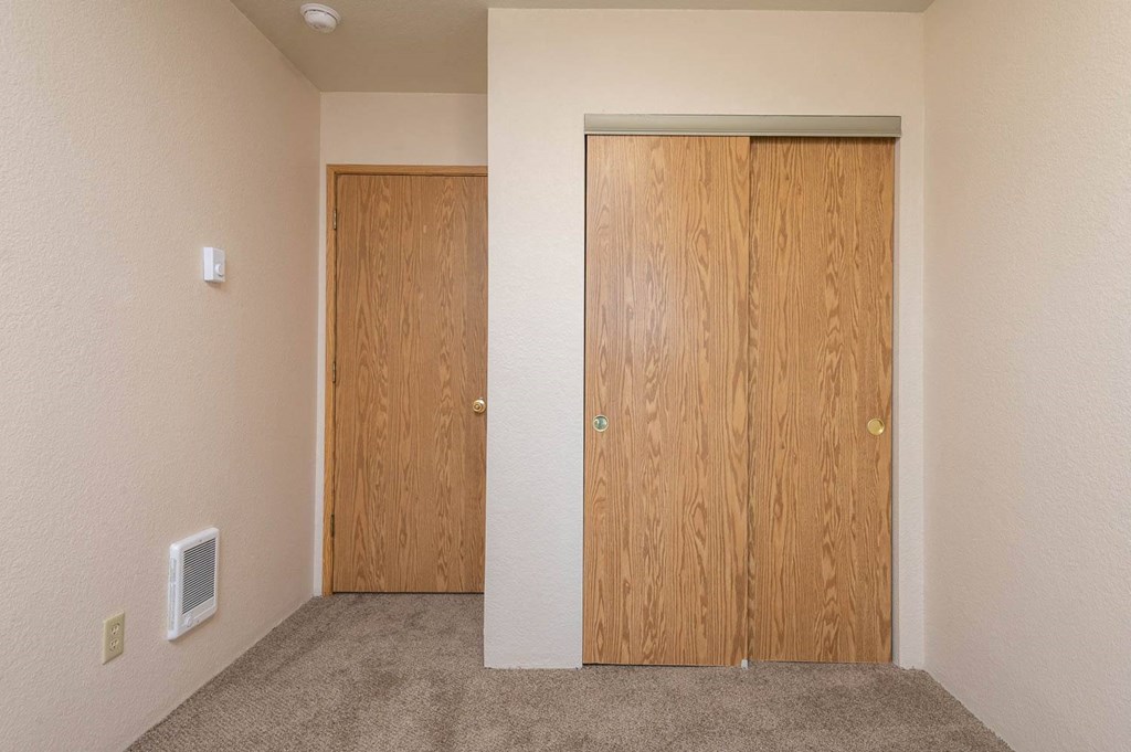 The Montavilla | Sequoia 3x1.5 Bedroom