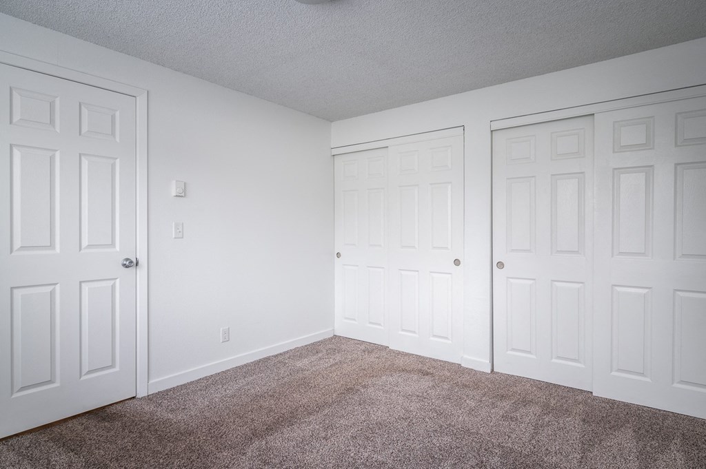 Riverwood | Bedroom with Double Closet Doors