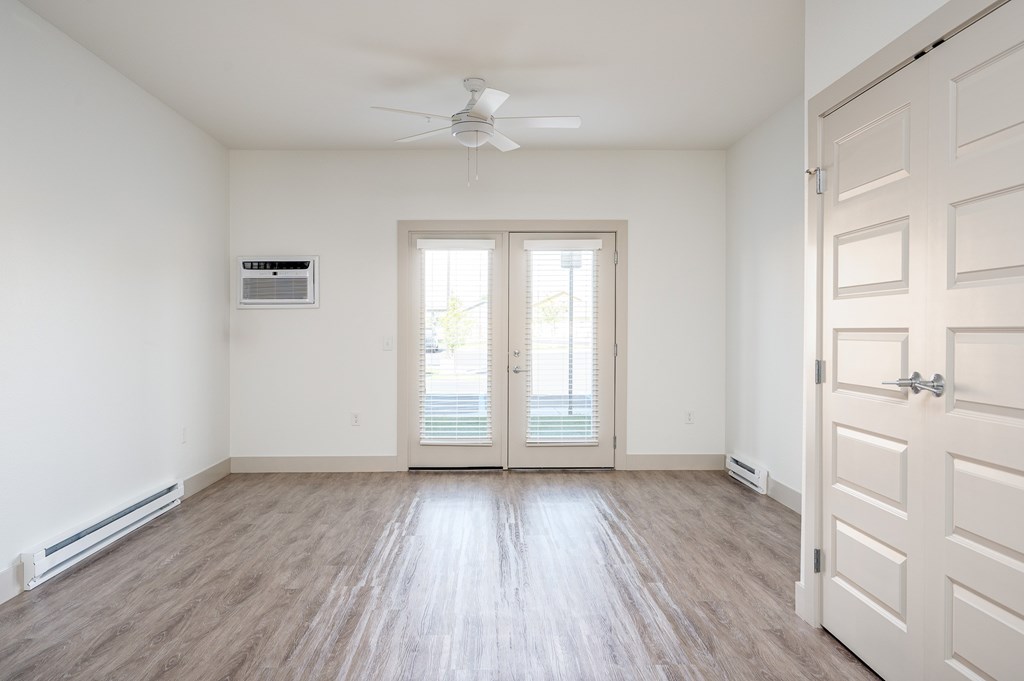 Tidewater Apartments | Living Area