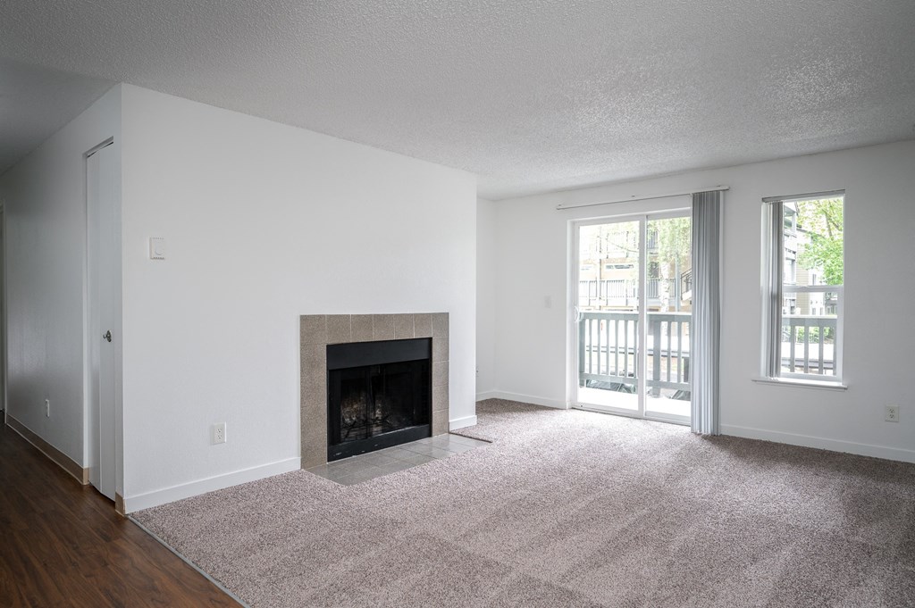 Riverwood Heights | Living Room