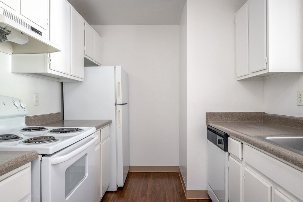 Riverwood Heights | Kitchen