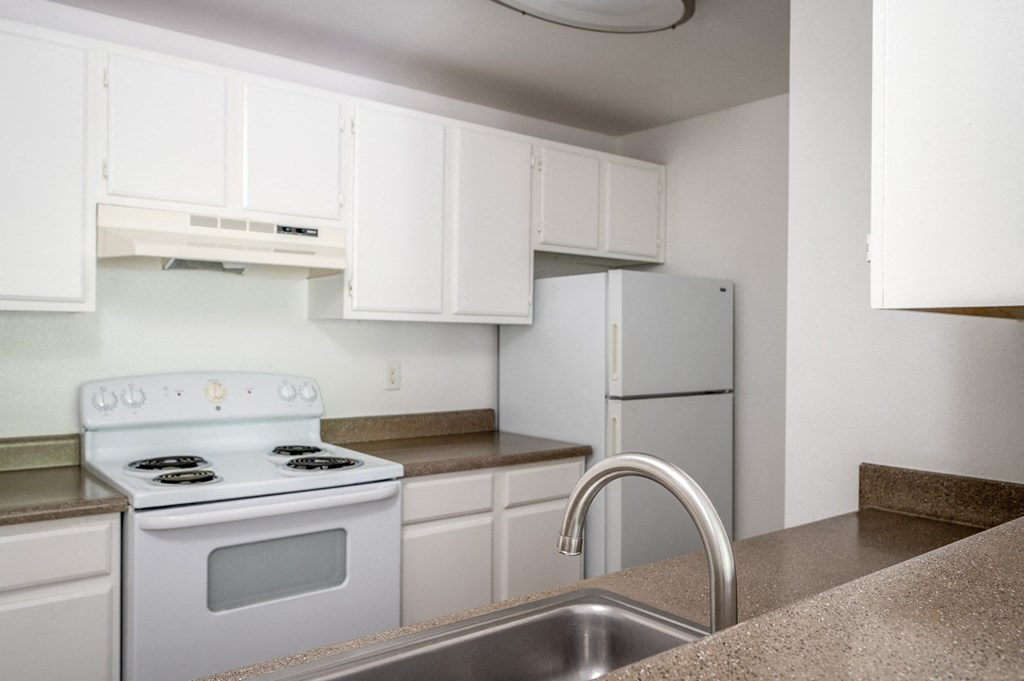 Riverwood Heights | Kitchen