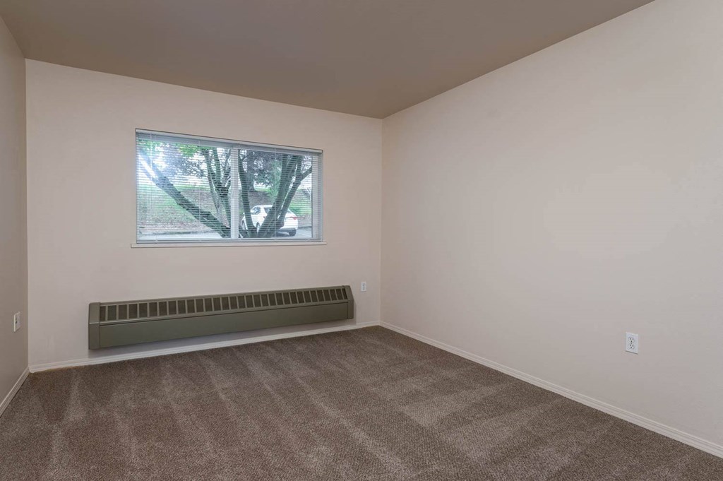 The Montavilla | Maple 2x1 Flat Bedroom