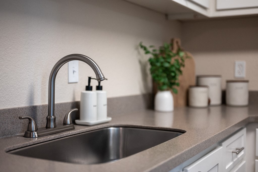 Sundial | Three Bedroom Kitchen