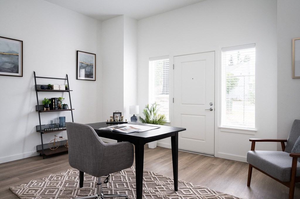 Timberview Oregon City Live Work with Ground Level Entry a small home office with a desk and two chairs